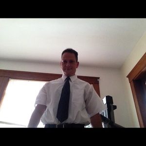 Meet your Posher, Manuel